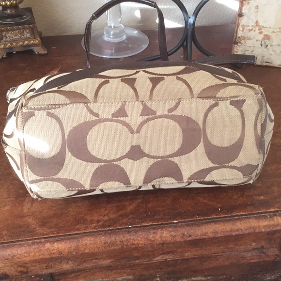 Coach Signature stripe tote